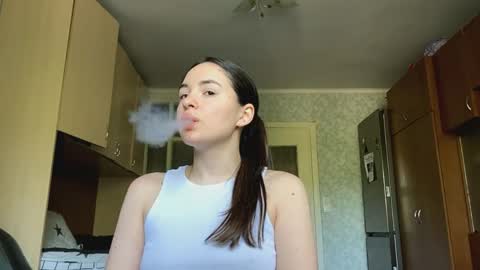 Caroline online show from May 27, 2026, 9:28 am