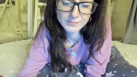 babby_jewel online show from January 30, 2025, 2:25 pm