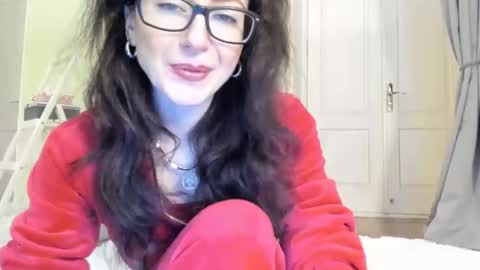 babby_jewel online show from February 18, 2025, 11:33 am