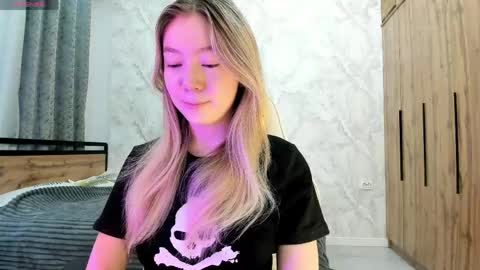 Snapshot of babby_rabbit_ chatting on April 11, 2026, 11:14 am Cute Raby online show from April 11, 2026, 11:14 am