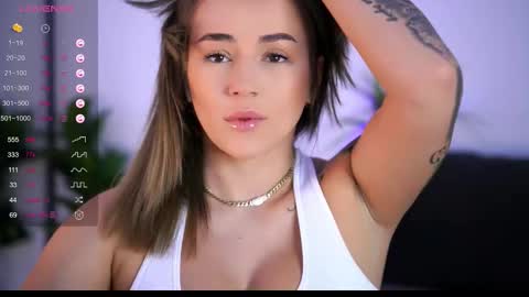 Snapshot of babbyaisha chatting on September 14, 2025, 6:40 pm Inna online show from September 14, 2025, 6:40 pm