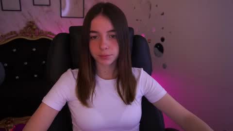 Babe online show from April 17, 2026, 6:49 am