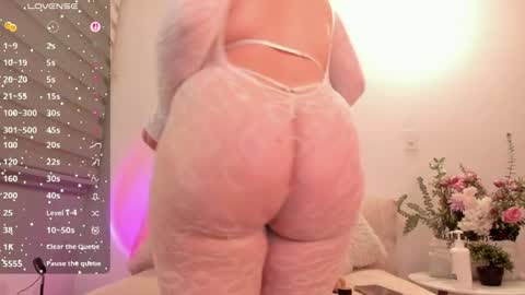 babe_sophiee1 online show from May 30, 2026, 5:15 am
