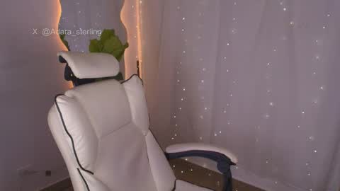 Snapshot of babepeach chatting on April 23, 2026, 12:29 pm adara sterling online show from April 23, 2026, 12:29 pm