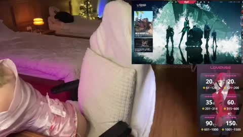 Snapshot of babiej_ chatting on January 17, 2026, 8:12 pm Jialyn online show from January 17, 2026, 8:12 pm