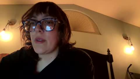 blue online show from March 25, 2026, 7:03 am