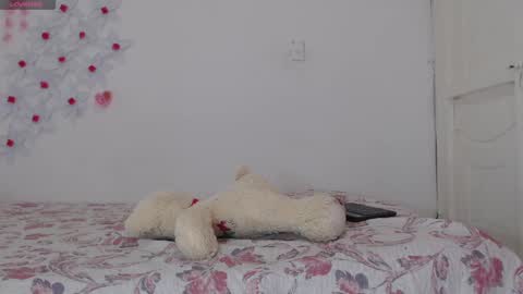 zaleya online show from January 3, 2025, 2:51 pm