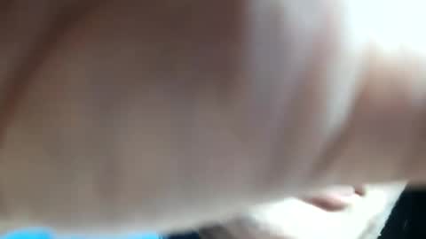 Snapshot of baby_dancer_21 chatting on December 18, 2024, 4:31 am baby_dancer_21 online show from December 18, 2024, 4:31 am