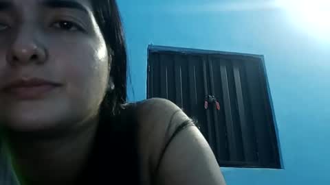 Snapshot of baby_dancer_21 chatting on December 28, 2024, 5:33 am baby_dancer_21 online show from December 28, 2024, 5:33 am