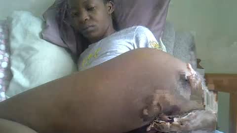 Snapshot of baby_facii chatting on December 6, 2024, 8:26 am baby_facii online show from December 6, 2024, 8:26 am