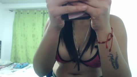 Snapshot of baby_fantasy18 chatting on December 18, 2024, 12:21 am baby_fantasy18 online show from December 18, 2024, 12:21 am