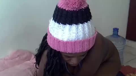 Snapshot of baby_fayyan chatting on February 26, 2025, 4:14 am baby_fayyan online show from February 26, 2025, 4:14 am