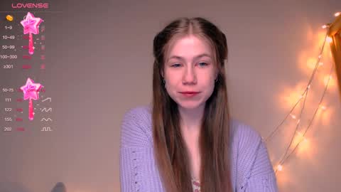 Snapshot of baby_girl_0001 chatting on January 20, 2025, 11:43 pm Kira online show from January 20, 2025, 11:43 pm