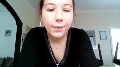 Snapshot of baby_girls2224 chatting on February 18, 2026, 9:05 am baby_girls2224 online show from February 18, 2026, 9:05 am