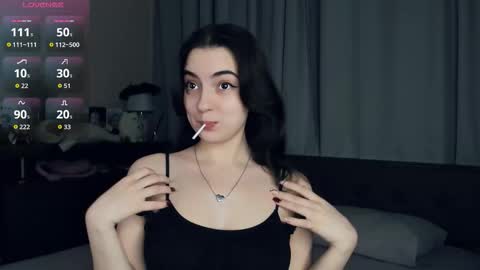 Emily online show from November 26, 2025, 7:09 am