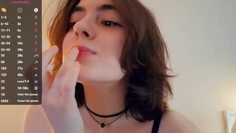 Snapshot of baby_is_ready chatting on April 1, 2026, 7:31 am Emily online show from April 1, 2026, 7:31 am