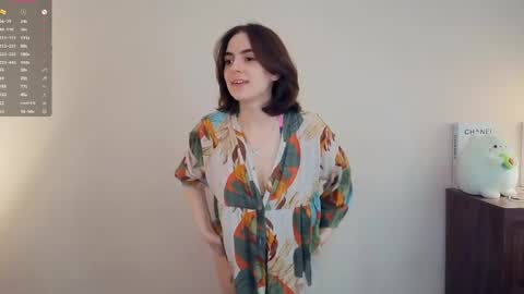 Snapshot of baby_is_ready chatting on May 2, 2026, 7:13 am Emily online show from May 2, 2026, 7:13 am