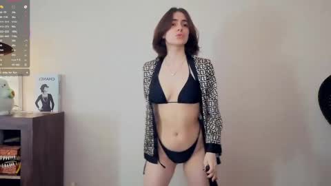 Snapshot of baby_is_ready chatting on May 5, 2026, 7:27 am Emily online show from May 5, 2026, 7:27 am