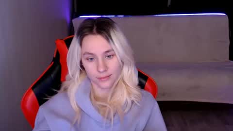 Snapshot of baby_kitte chatting on December 12, 2024, 12:38 am baby_kitte online show from December 12, 2024, 12:38 am