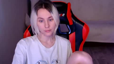 Snapshot of baby_kitte chatting on December 13, 2024, 9:57 am baby_kitte online show from December 13, 2024, 9:57 am