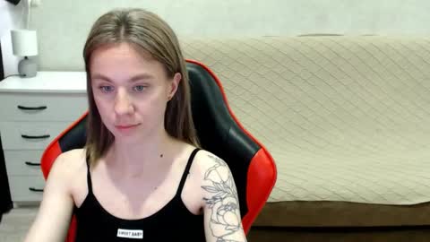 Snapshot of baby_kitte chatting on October 11, 2025, 9:52 am baby_kitte online show from October 11, 2025, 9:52 am