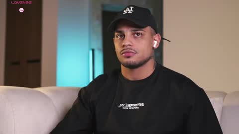 Snapshot of baby_rausch chatting on December 15, 2025, 6:28 am baby_rausch online show from December 15, 2025, 6:28 am