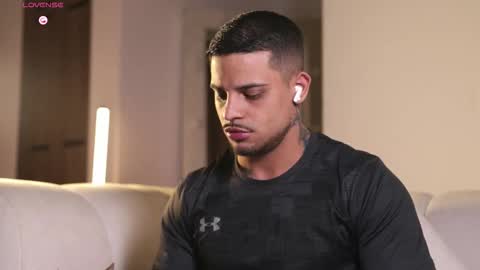 Snapshot of baby_rausch chatting on December 16, 2025, 4:50 am baby_rausch online show from December 16, 2025, 4:50 am