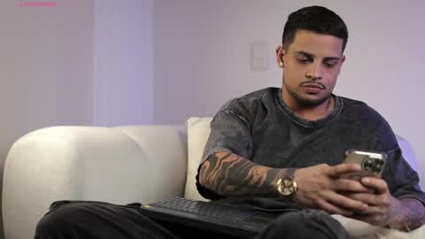 Snapshot of baby_rausch chatting on February 20, 2026, 10:27 am baby_rausch online show from February 20, 2026, 10:27 am