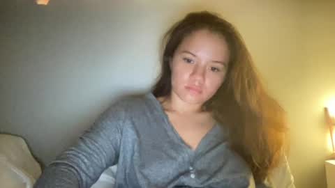 babyaves online show from June 17, 2026, 4:59 am