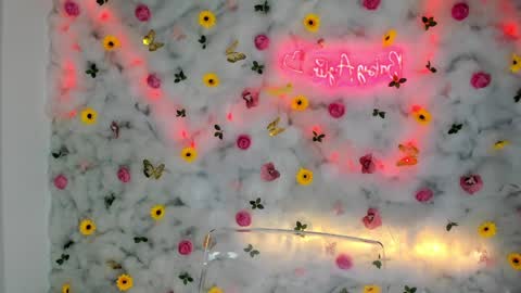 Snapshot of babyaylin chatting on January 21, 2025, 11:46 am Aylin online show from January 21, 2025, 11:46 am