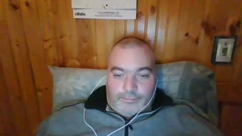 Snapshot of babybaby83 chatting on January 10, 2025, 10:04 pm Darren online show from January 10, 2025, 10:04 pm