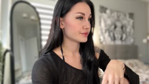 Baby Coffee online show from October 14, 2025, 10:05 am