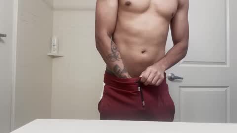 Snapshot of babydaddiii808 chatting on January 8, 2026, 11:29 pm DADDY online show from January 8, 2026, 11:29 pm