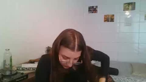 babydemon6 online show from October 31, 2025, 7:26 pm