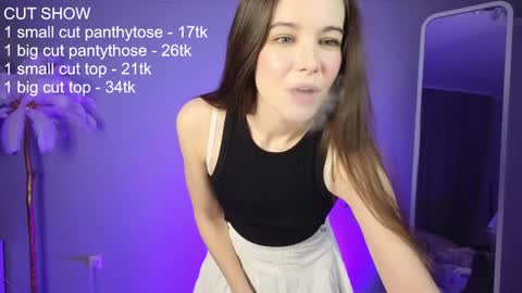 Snapshot of babydi_ chatting on December 7, 2024, 12:45 pm hiii honey im Diana 3 online show from December 7, 2024, 12:45 pm