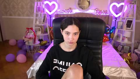 Sasha online show from February 8, 2025, 5:51 am