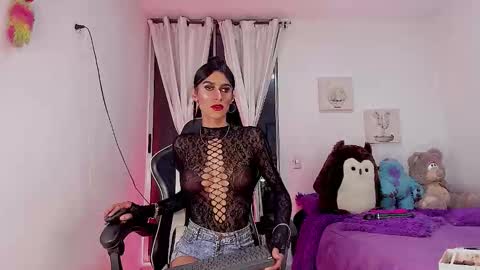 babyhorny_777 online show from December 22, 2025, 4:20 am