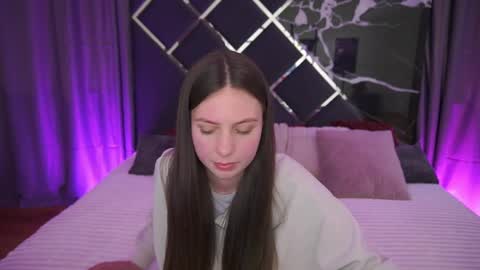 Snapshot of babylumii chatting on April 10, 2026, 1:16 pm Lady Vi online show from April 10, 2026, 1:16 pm