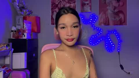 Nexie online show from October 21, 2025, 8:15 am