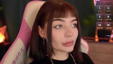 Snapshot of babyroxynill chatting on November 13, 2025, 9:25 pm Nika online show from November 13, 2025, 9:25 pm