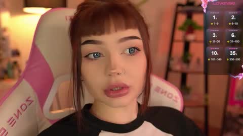 Snapshot of babyroxynill chatting on November 16, 2025, 3:17 pm Nika online show from November 16, 2025, 3:17 pm