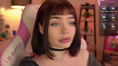 Snapshot of babyroxynill chatting on November 17, 2025, 3:40 pm Nika online show from November 17, 2025, 3:40 pm