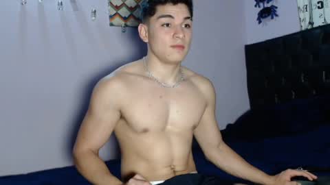 Snapshot of babytwunkz chatting on October 28, 2025, 3:10 am Hey Im Zayn good to see u here online show from October 28, 2025, 3:10 am