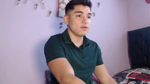 Snapshot of babytwunkz chatting on December 18, 2025, 5:30 pm Hey Im Zayn good to see u here online show from December 18, 2025, 5:30 pm