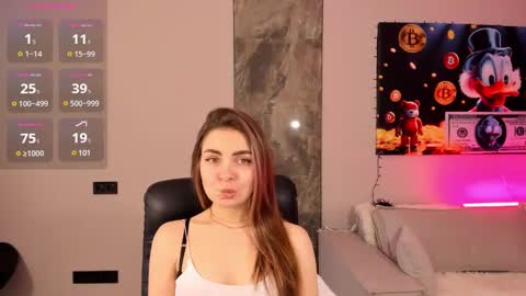Snapshot of babyy_doll chatting on January 17, 2025, 8:02 am JOIN FAN CLUB TO GET MY CONTENT FOR FREE online show from January 17, 2025, 8:02 am