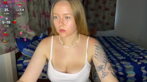 Snapshot of babyytonight chatting on November 2, 2025, 2:36 am NEXT STREAM 1AM GMT3 Alice online show from November 2, 2025, 2:36 am