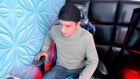 bad_boy_21_ online show from May 1, 2026, 12:43 pm