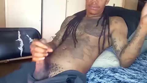 Snapshot of bad_dawgg chatting on September 12, 2025, 5:51 am rastafaria online show from September 12, 2025, 5:51 am