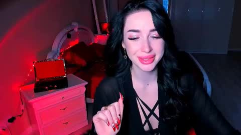 Miss Desire...do you remember online show from December 2, 2024, 10:07 am