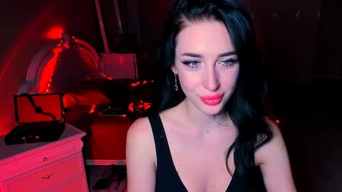 Miss Desire...do you remember online show from December 21, 2024, 4:14 pm